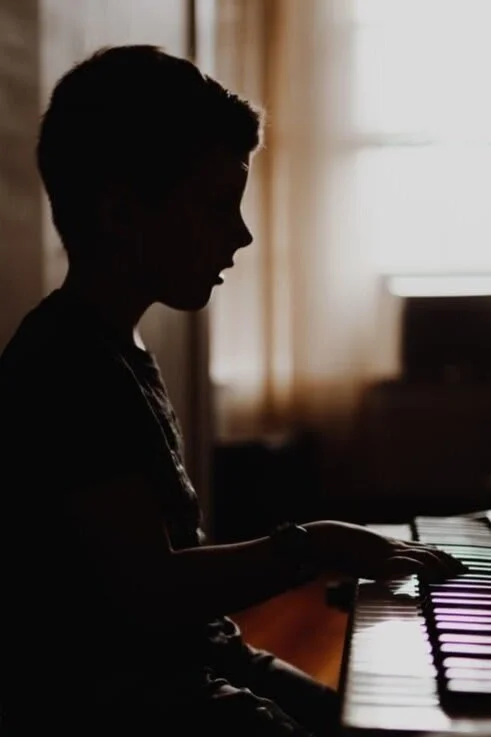 Online 2024 keyboard playing